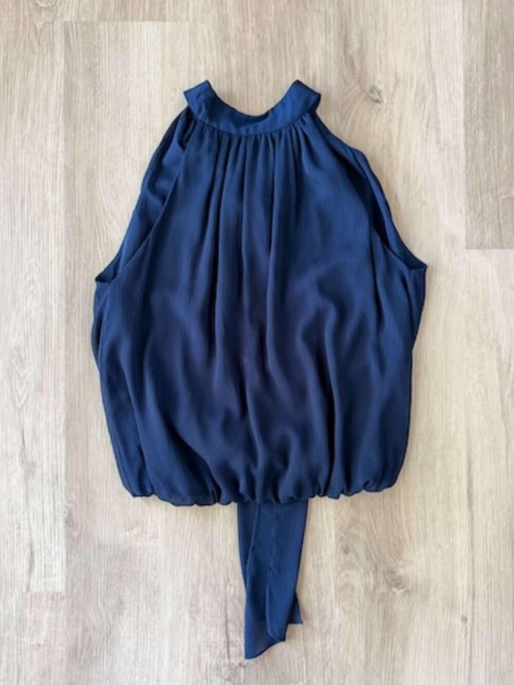 Alice+Olivia Maris Navy Chiffon Halter Top Sz S